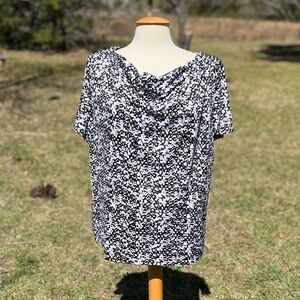 Elementz Black & White Embellished Top Size 2X